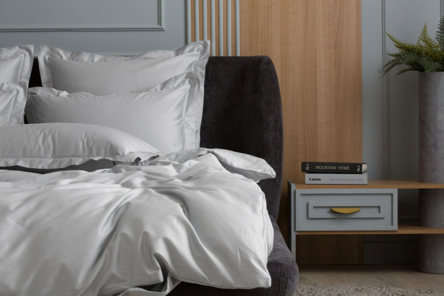 Простыня на резинке из сатина GERMAN GRASS Ash Grey Allure Grass (Светло-серый) фото 2