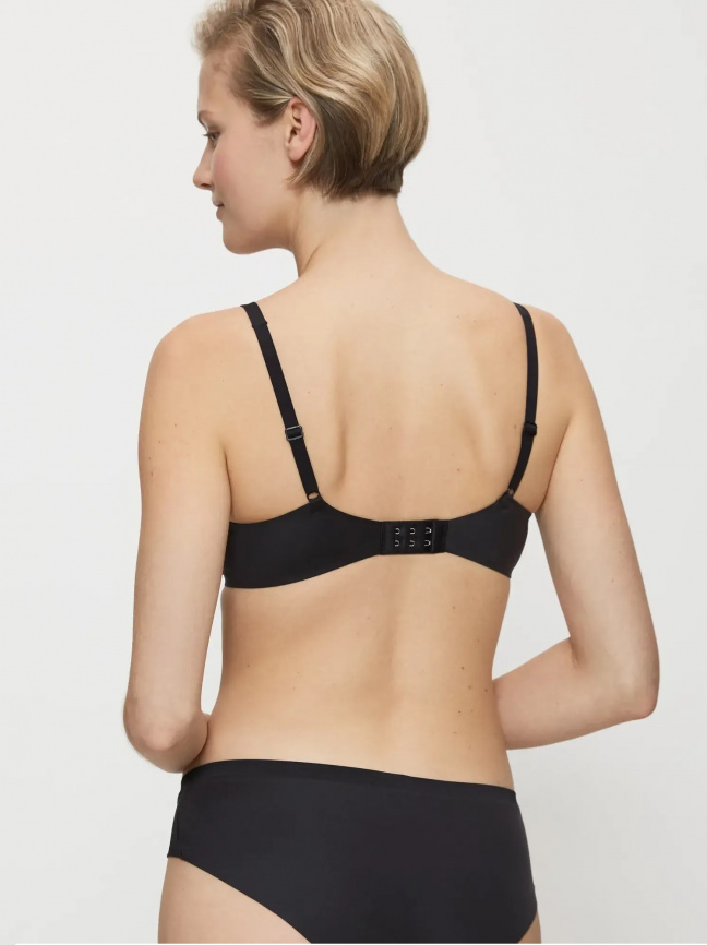 Бюстгальтер с плотной чашкой TRIUMPH Body Make-up Soft Touch (Черный) фото 2